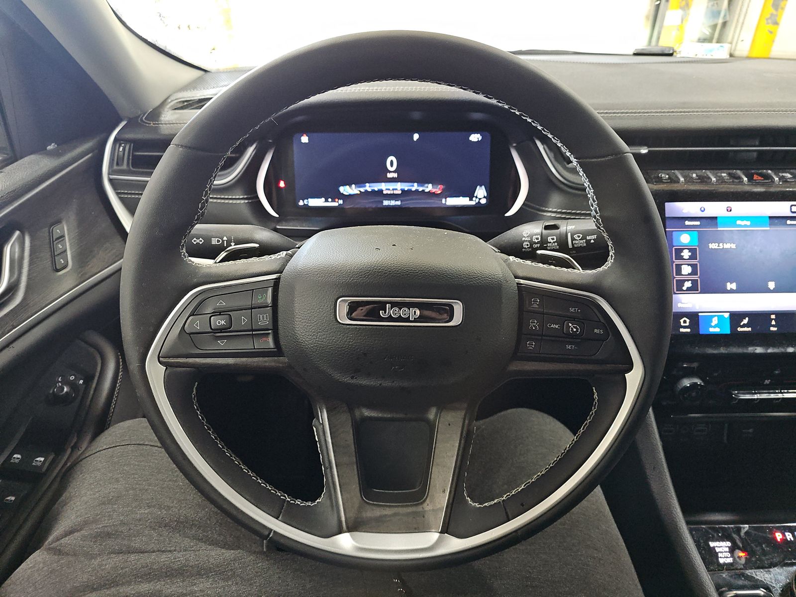 2023 Jeep Grand Cherokee Limited AWD