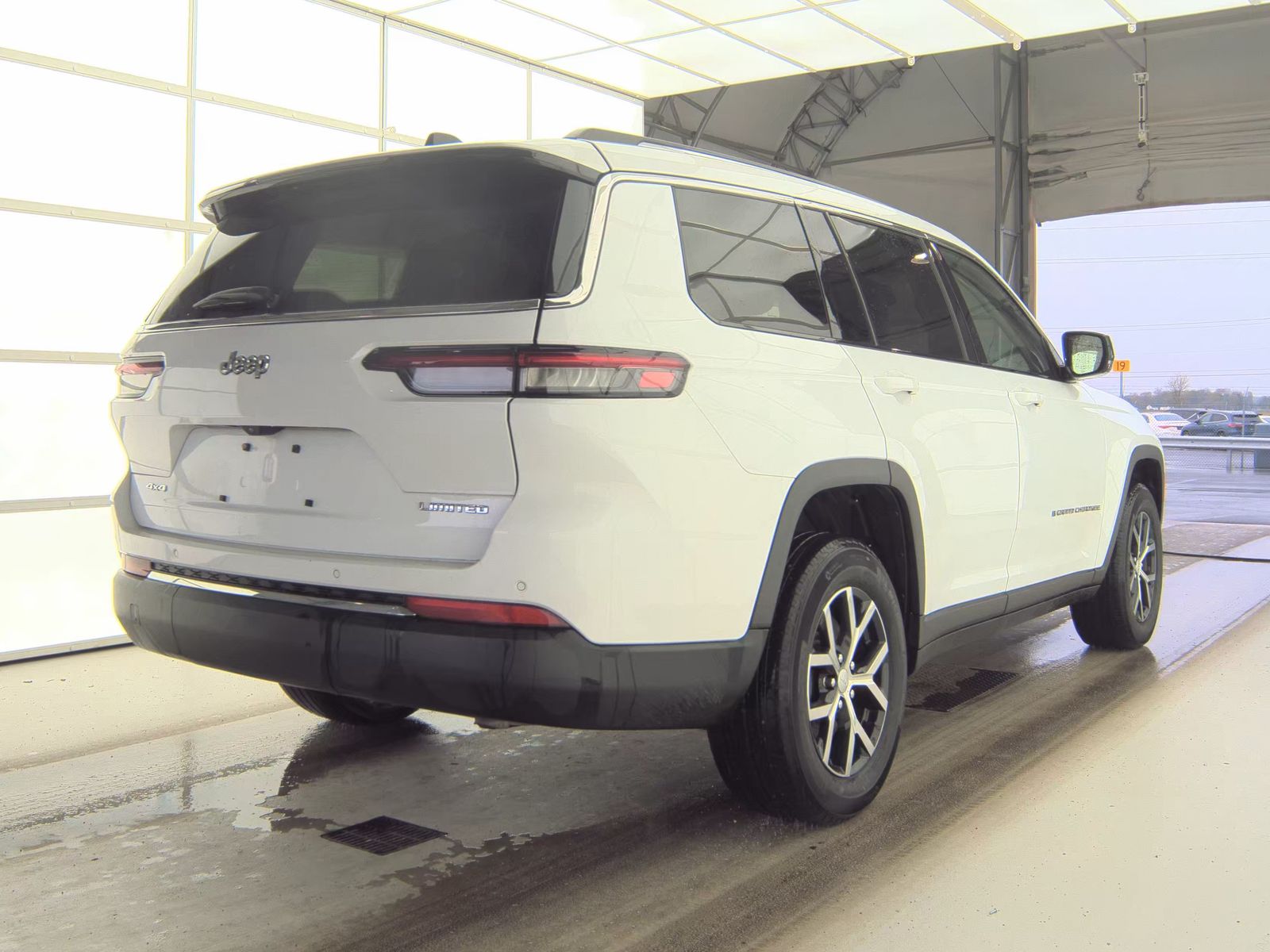 2023 Jeep Grand Cherokee L Limited AWD