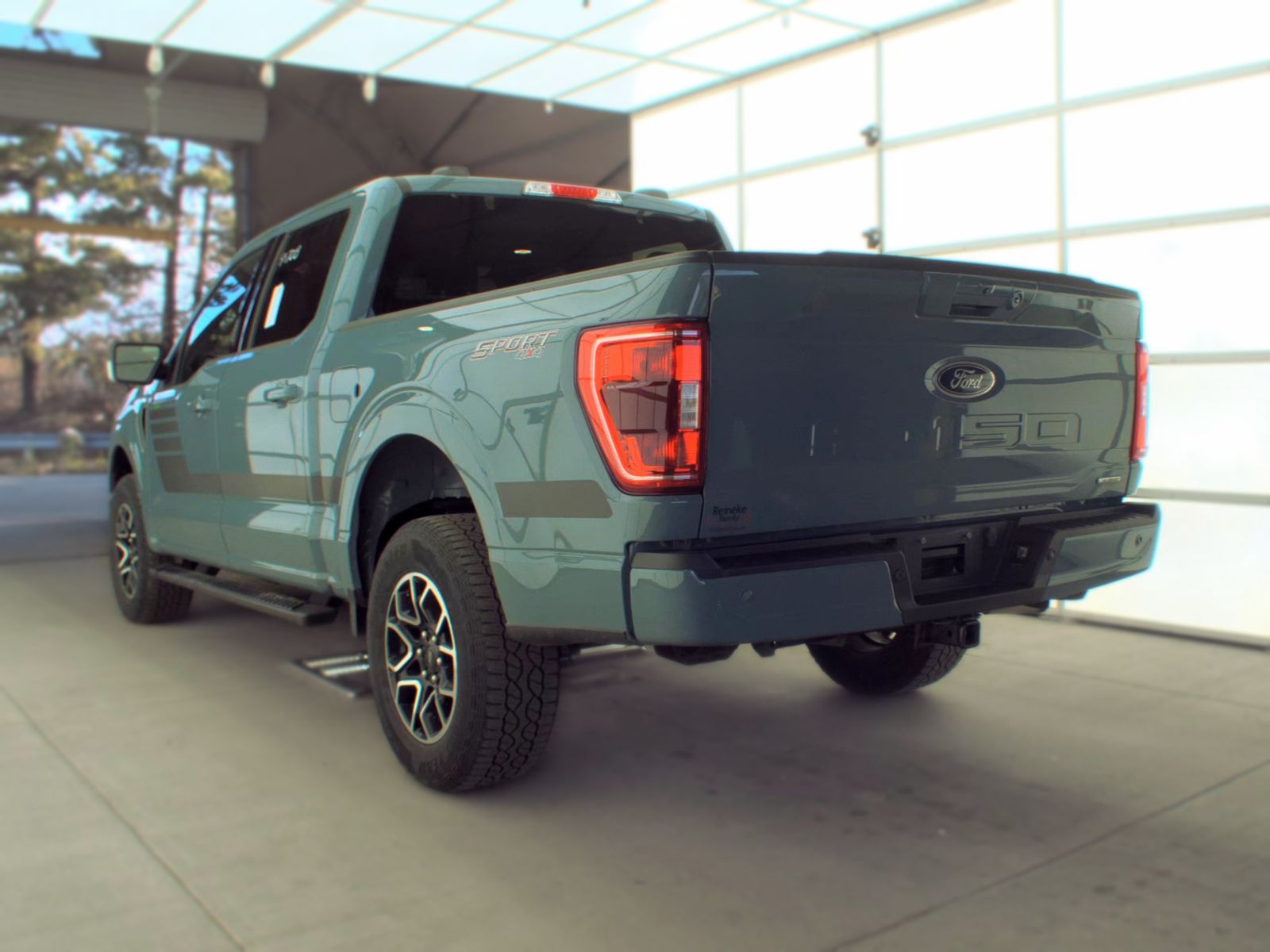 2023 Ford F-150 XLT AWD