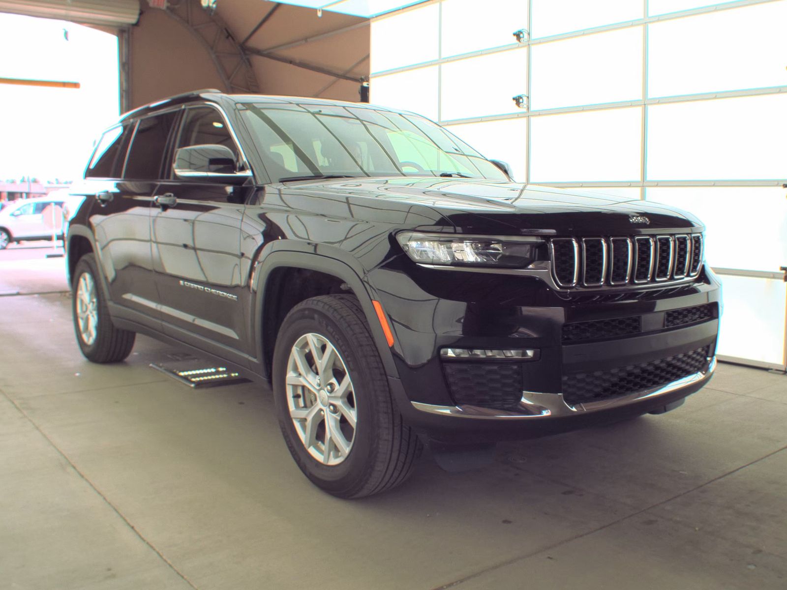 2023 Jeep Grand Cherokee L Limited AWD