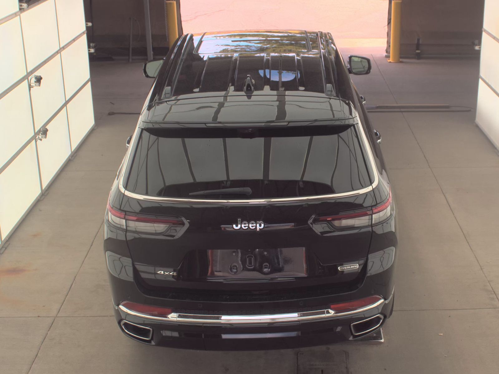 2023 Jeep Grand Cherokee L Overland AWD