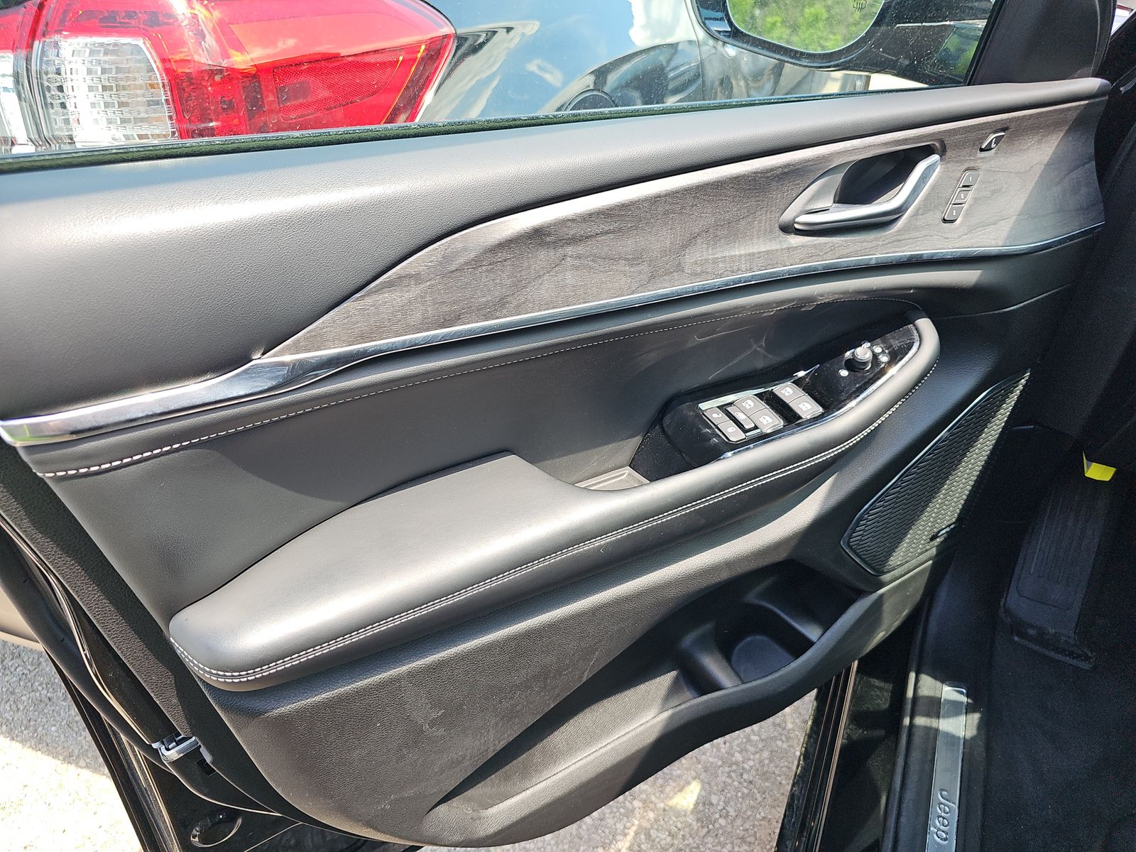 2023 Jeep Grand Cherokee L Overland AWD