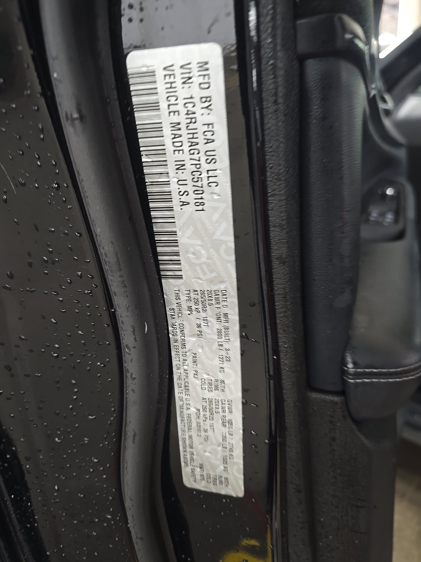 2023 Jeep Grand Cherokee Altitude AWD