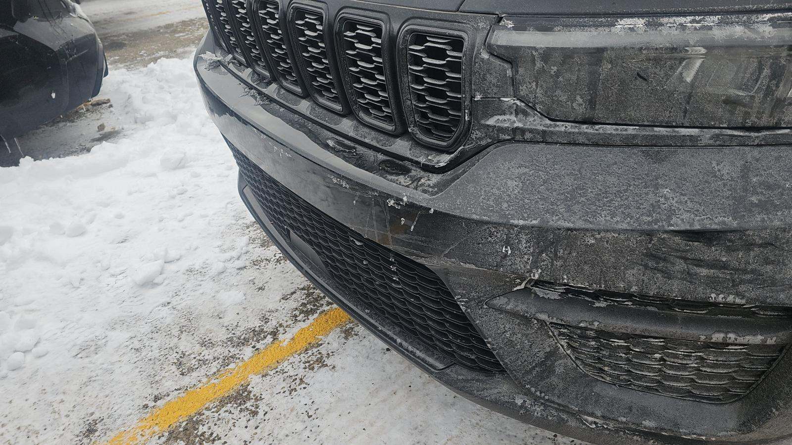 2023 Jeep Grand Cherokee Altitude AWD