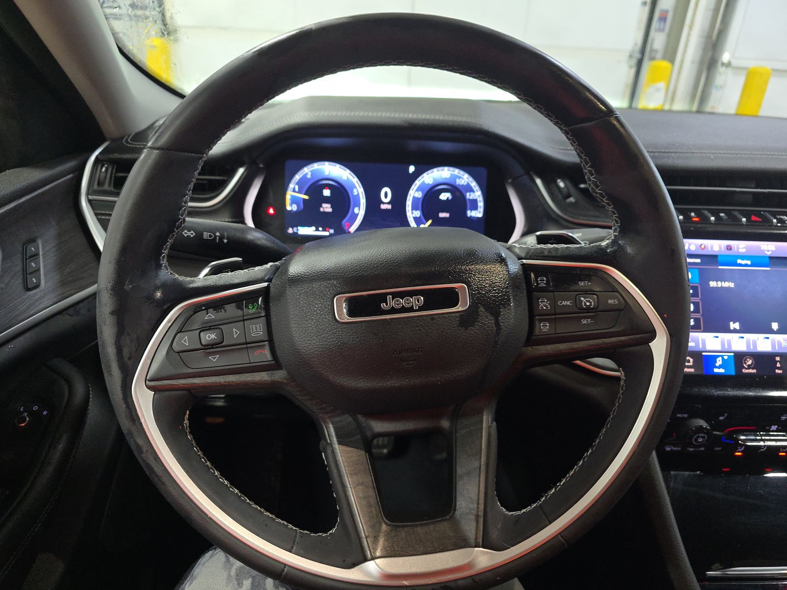 2023 Jeep Grand Cherokee Limited AWD