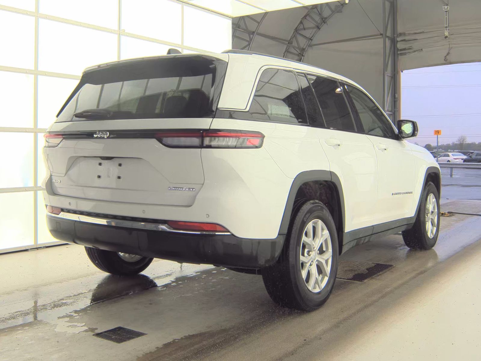 2023 Jeep Grand Cherokee Limited AWD