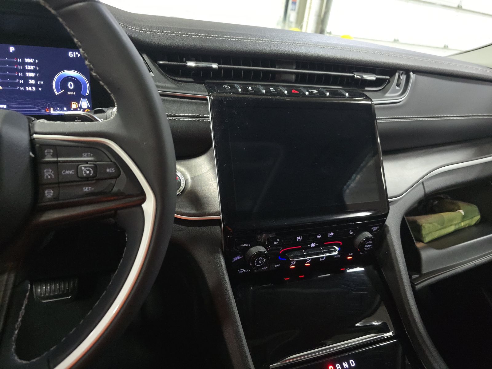 2023 Jeep Grand Cherokee L Limited AWD