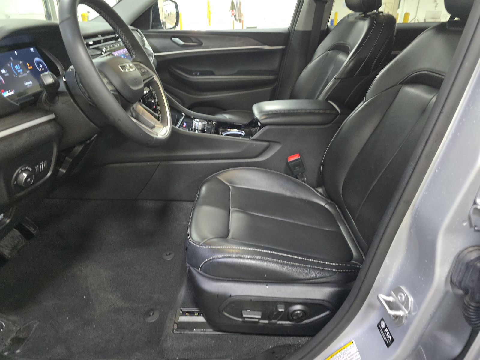 2023 Jeep Grand Cherokee L Limited AWD