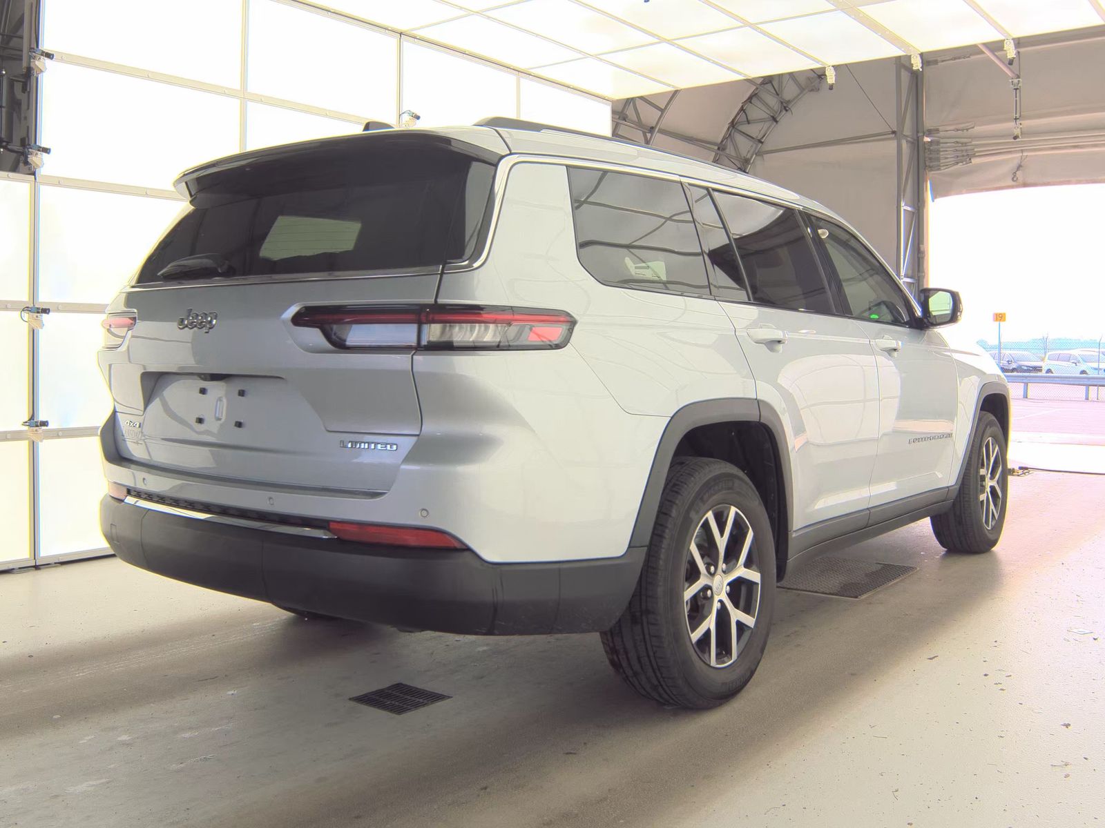 2023 Jeep Grand Cherokee L Limited AWD
