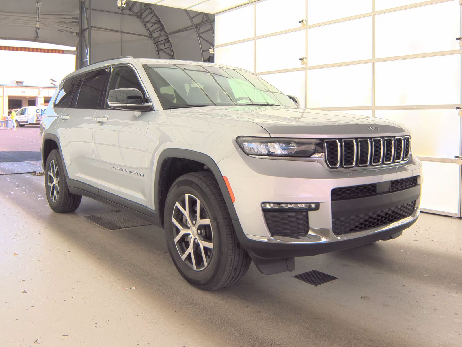 2023 Jeep Grand Cherokee L Limited AWD