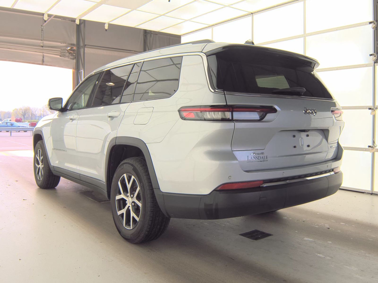 2023 Jeep Grand Cherokee L Limited AWD