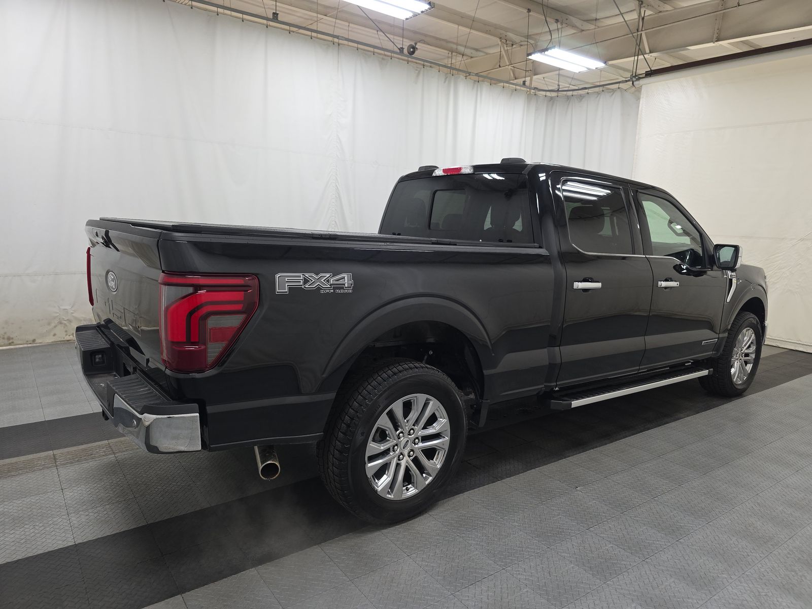 2024 Ford F-150 Hybrid Lariat AWD