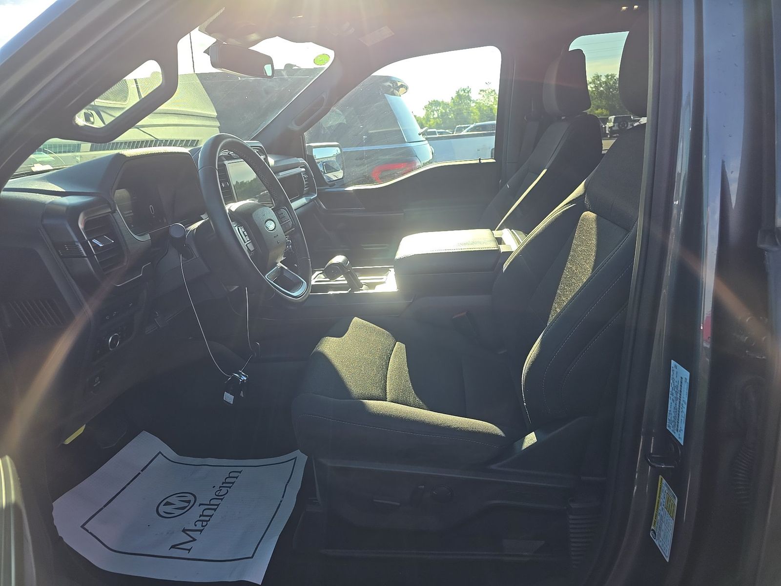 2024 Ford F-150 Hybrid XLT AWD