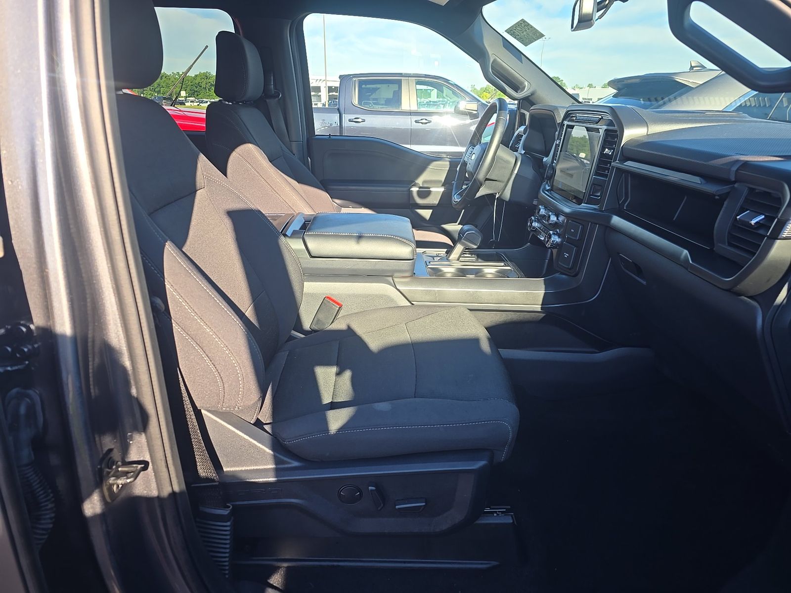 2024 Ford F-150 Hybrid XLT AWD