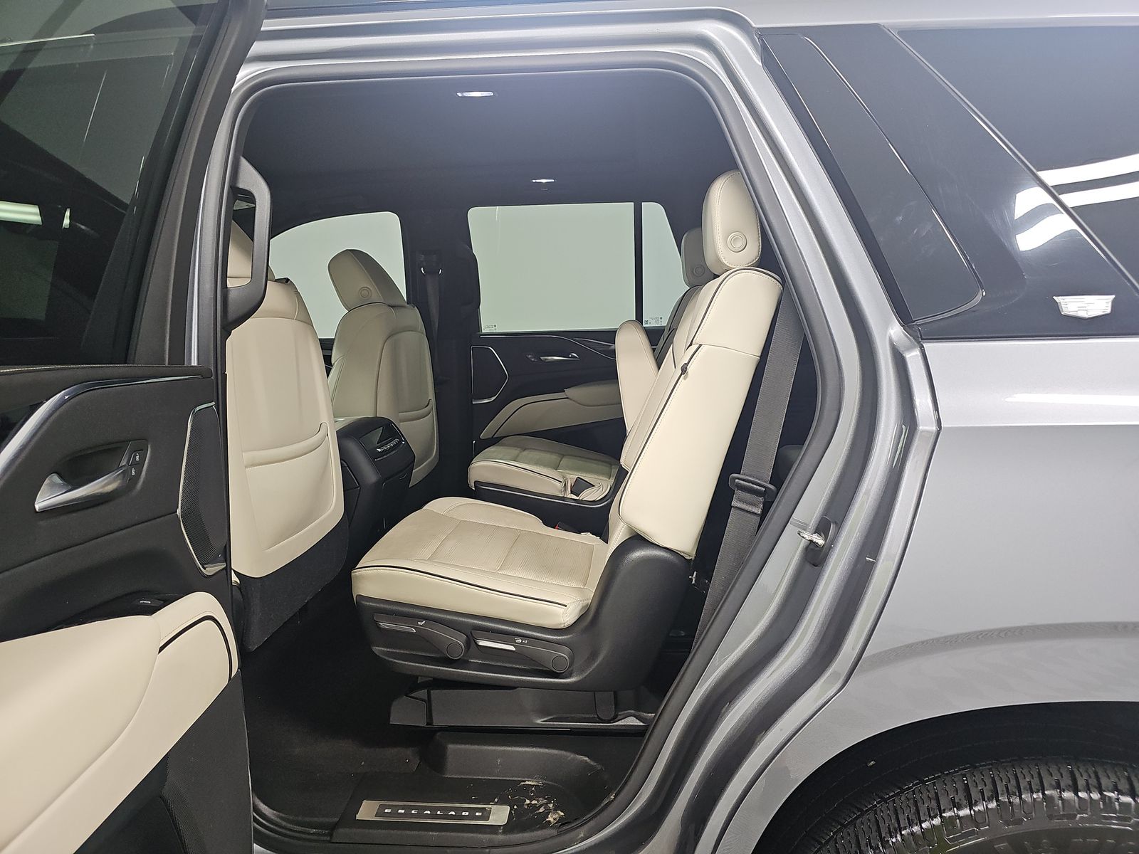 2021 Cadillac Escalade Sport AWD