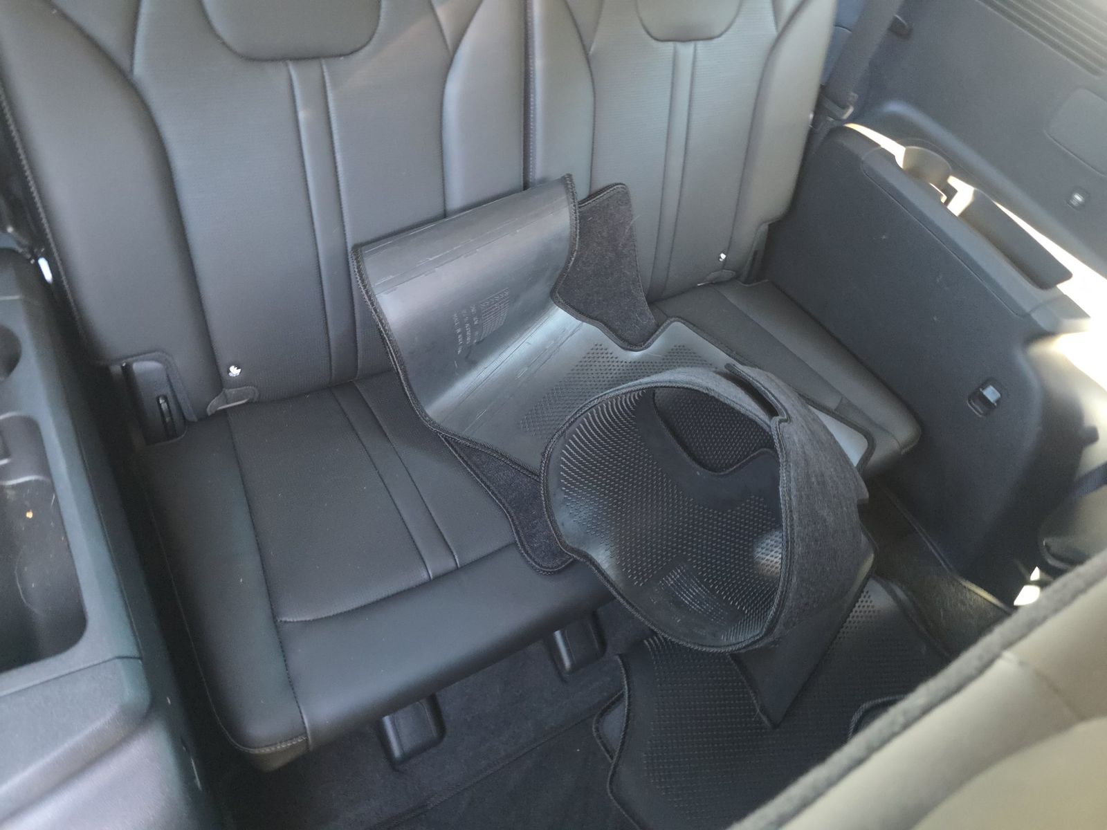 2024 Kia Sorento S AWD