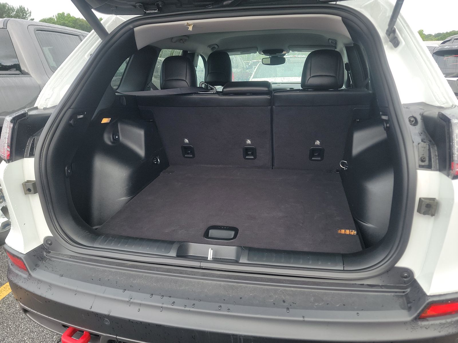 2023 Jeep Cherokee Trailhawk AWD