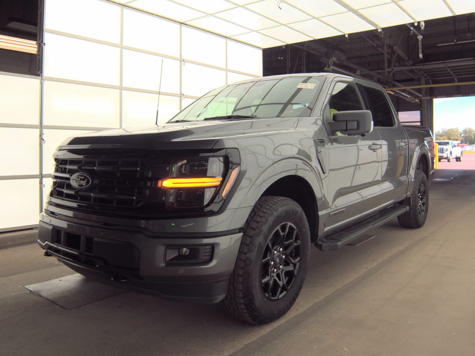 2024 Ford F-150 Hybrid XLT AWD