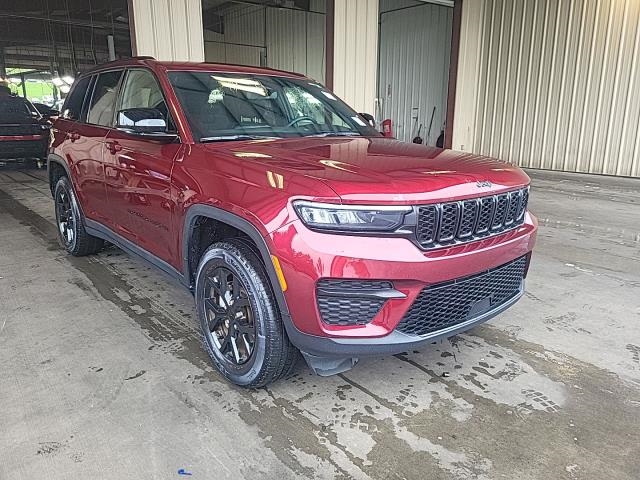 2024 Jeep Grand Cherokee Altitude RWD