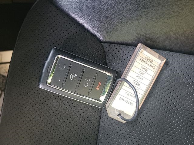 2024 Jeep Grand Cherokee Altitude RWD