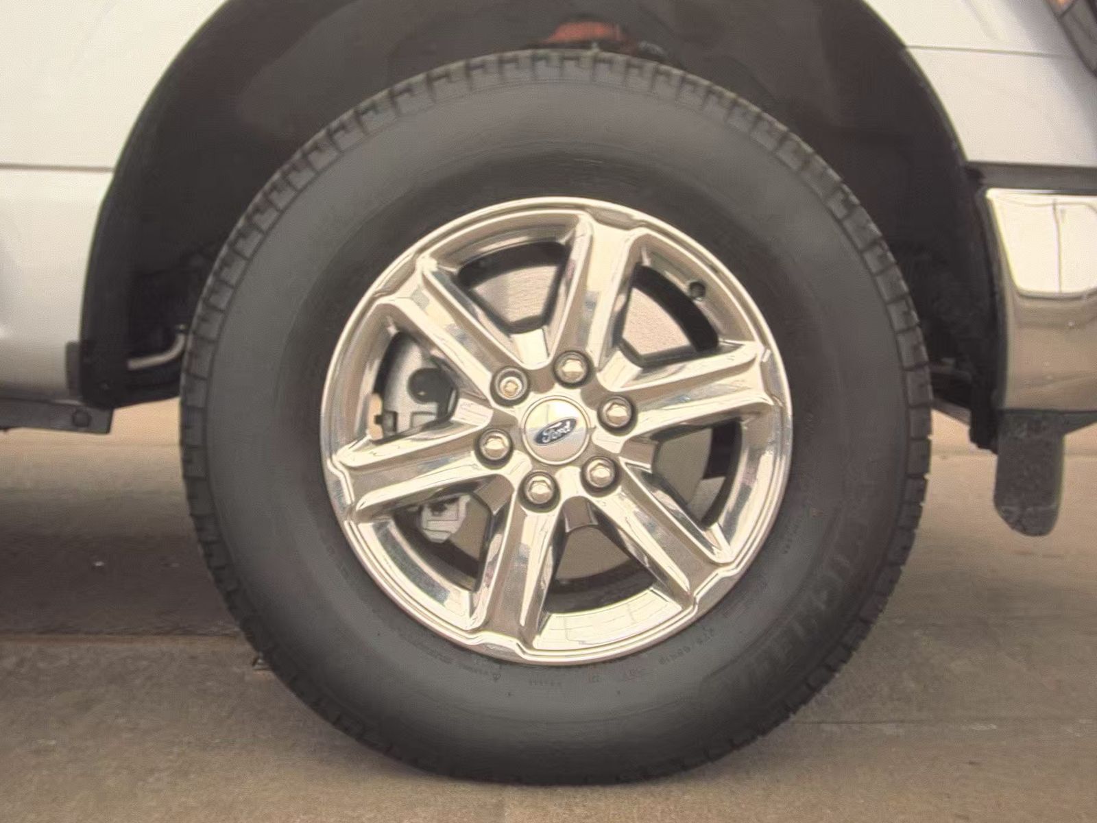 2024 Ford F-150 Hybrid XLT AWD