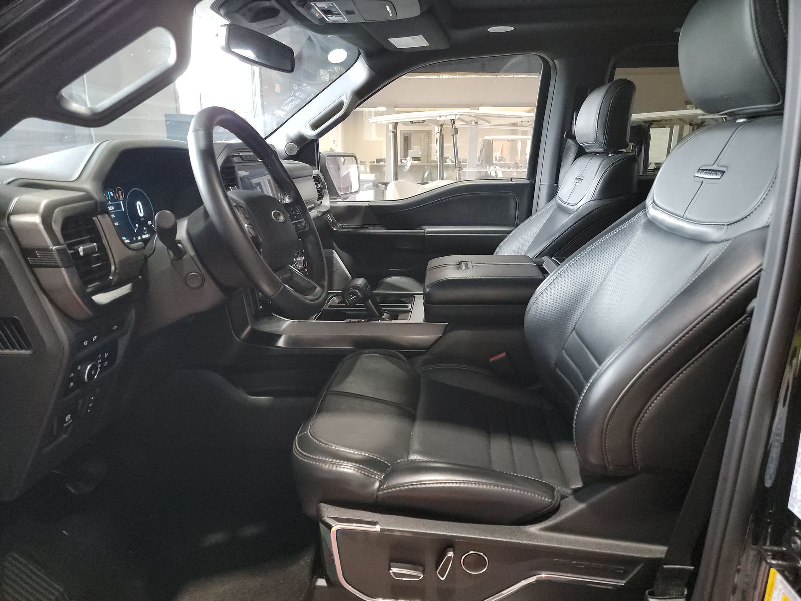 2023 Ford F-150 Hybrid Platinum AWD