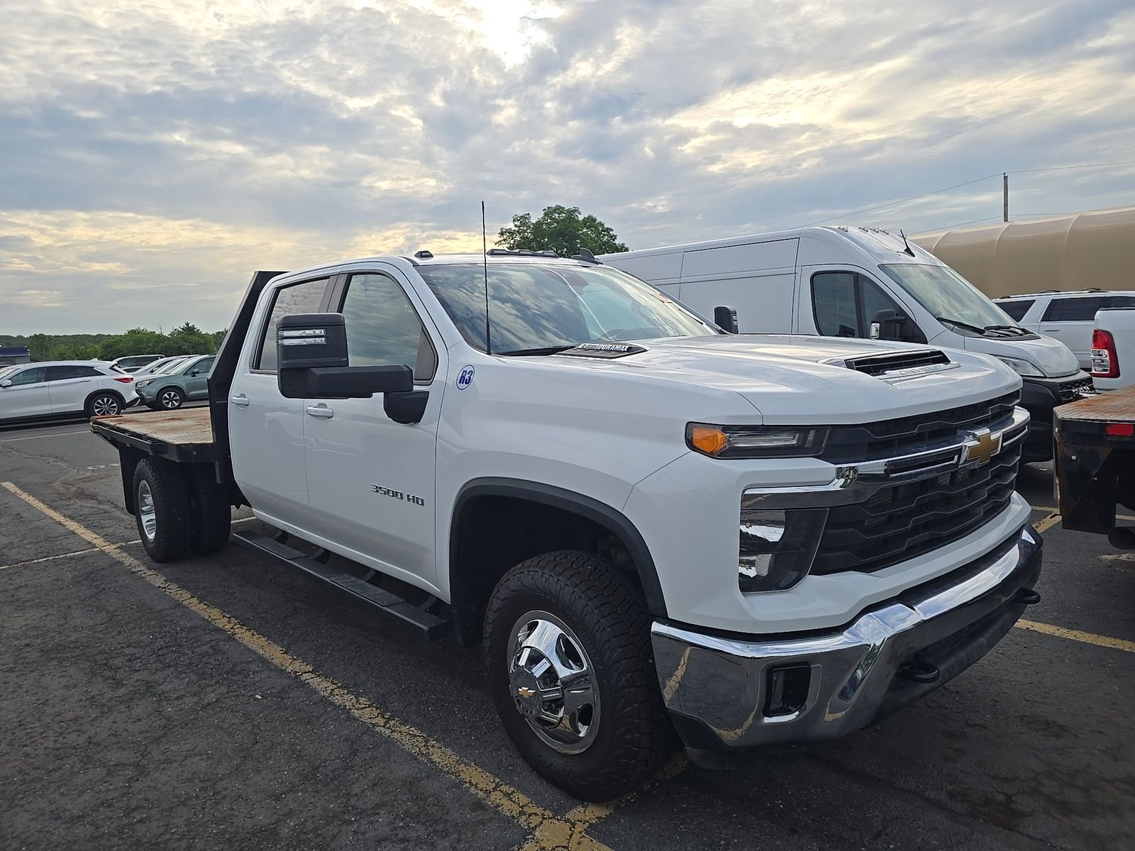 2024 Chevrolet Silverado 3500HD LT AWD