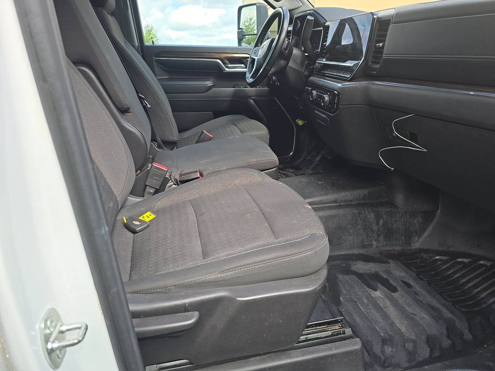2024 Chevrolet Silverado 3500HD LT AWD