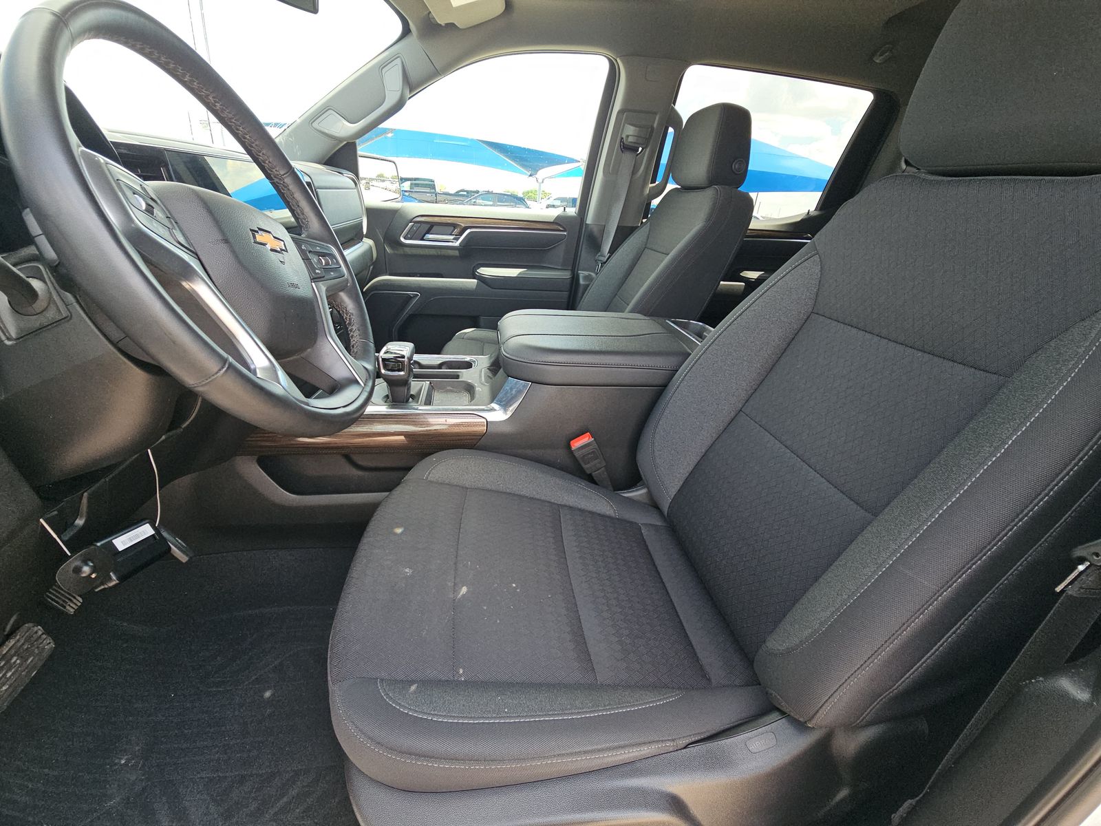 2025 Chevrolet Silverado 1500 LT AWD