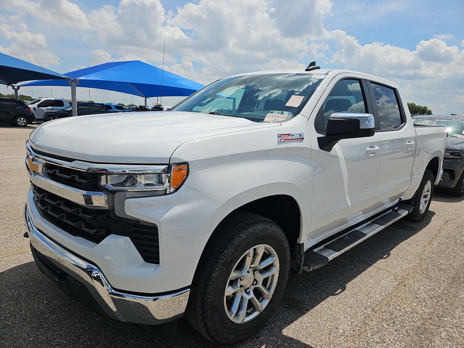 2025 Chevrolet Silverado 1500 LT AWD