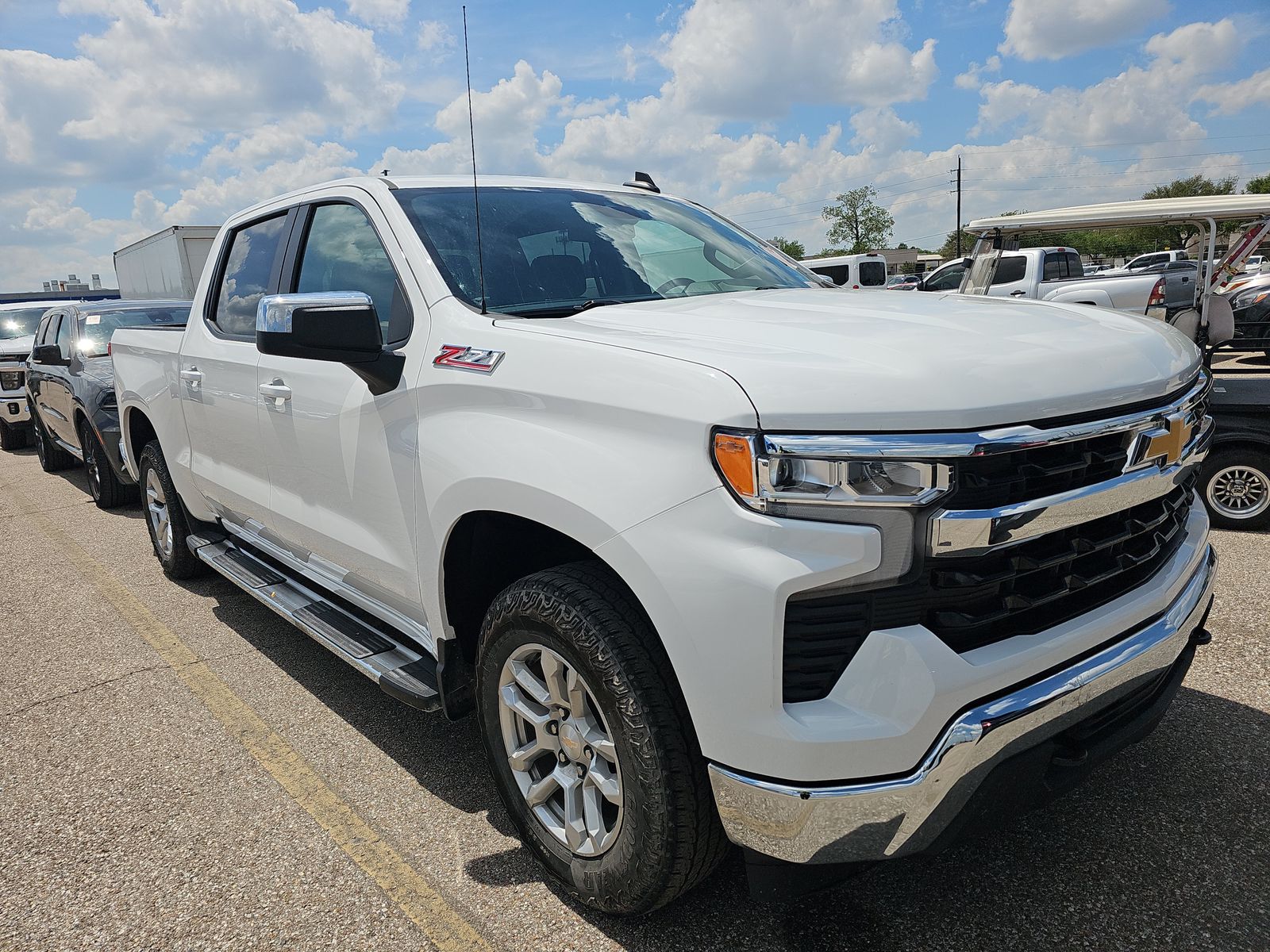 2025 Chevrolet Silverado 1500 LT AWD