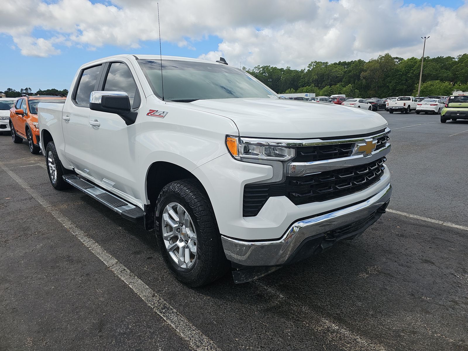 2025 Chevrolet Silverado 1500 LT AWD