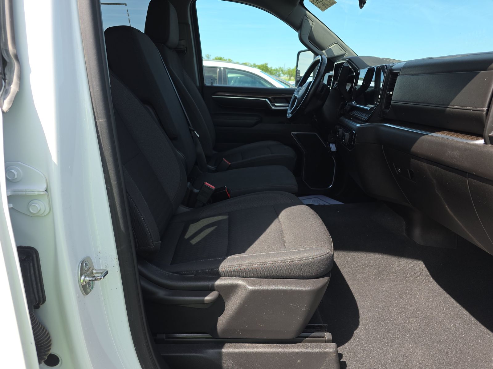 2025 Chevrolet Silverado 2500HD LT AWD