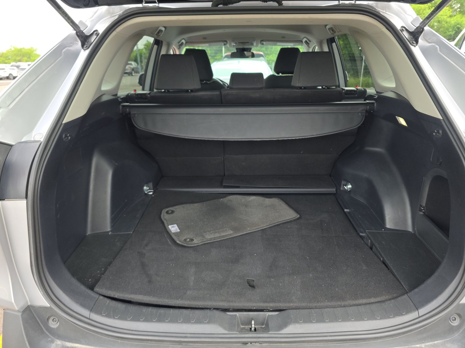 2025 Toyota RAV4 Hybrid XLE AWD