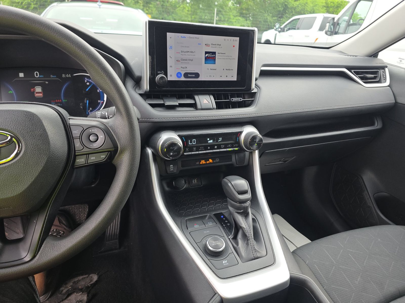 2025 Toyota RAV4 Hybrid XLE AWD