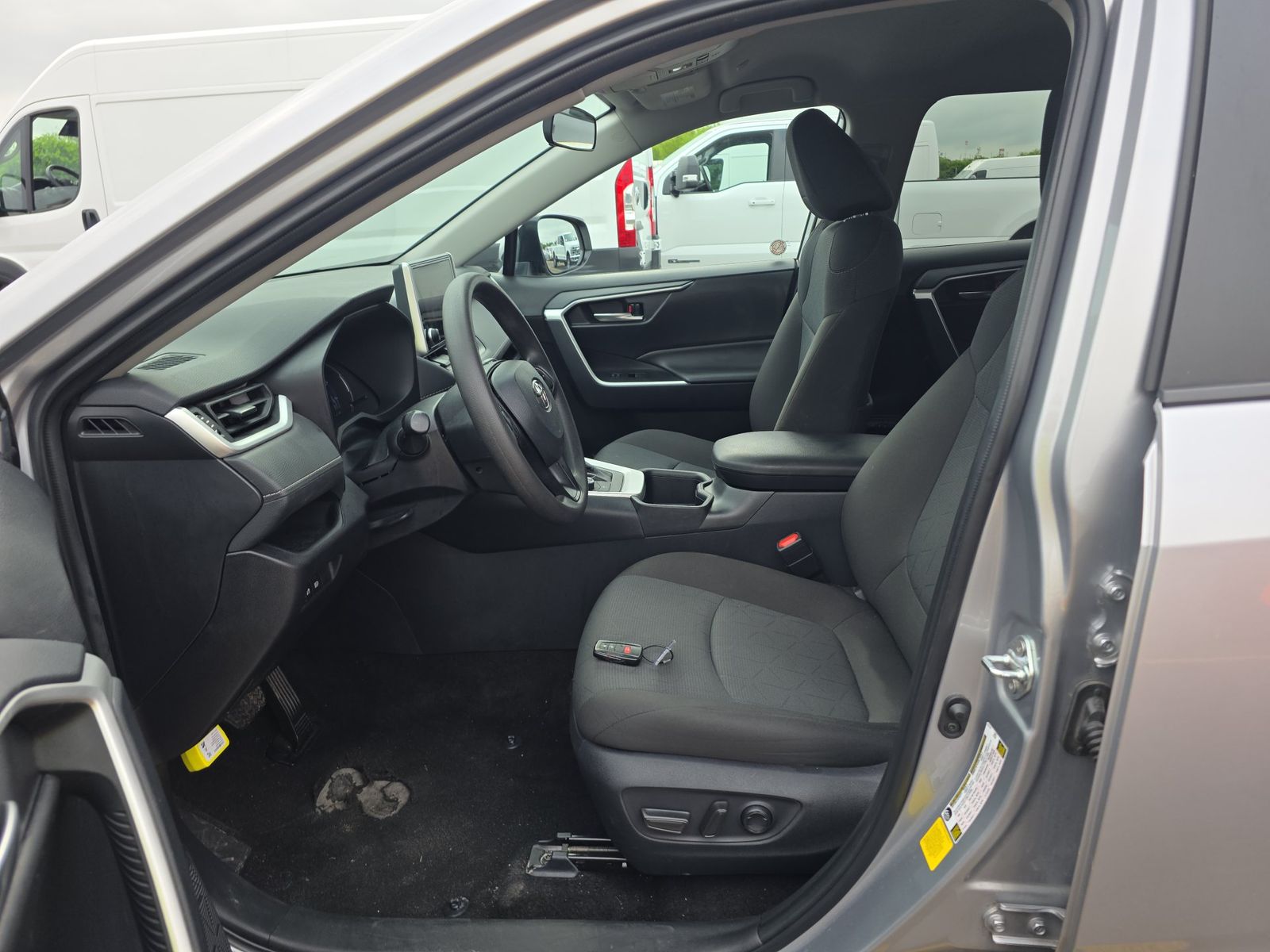 2025 Toyota RAV4 Hybrid XLE AWD