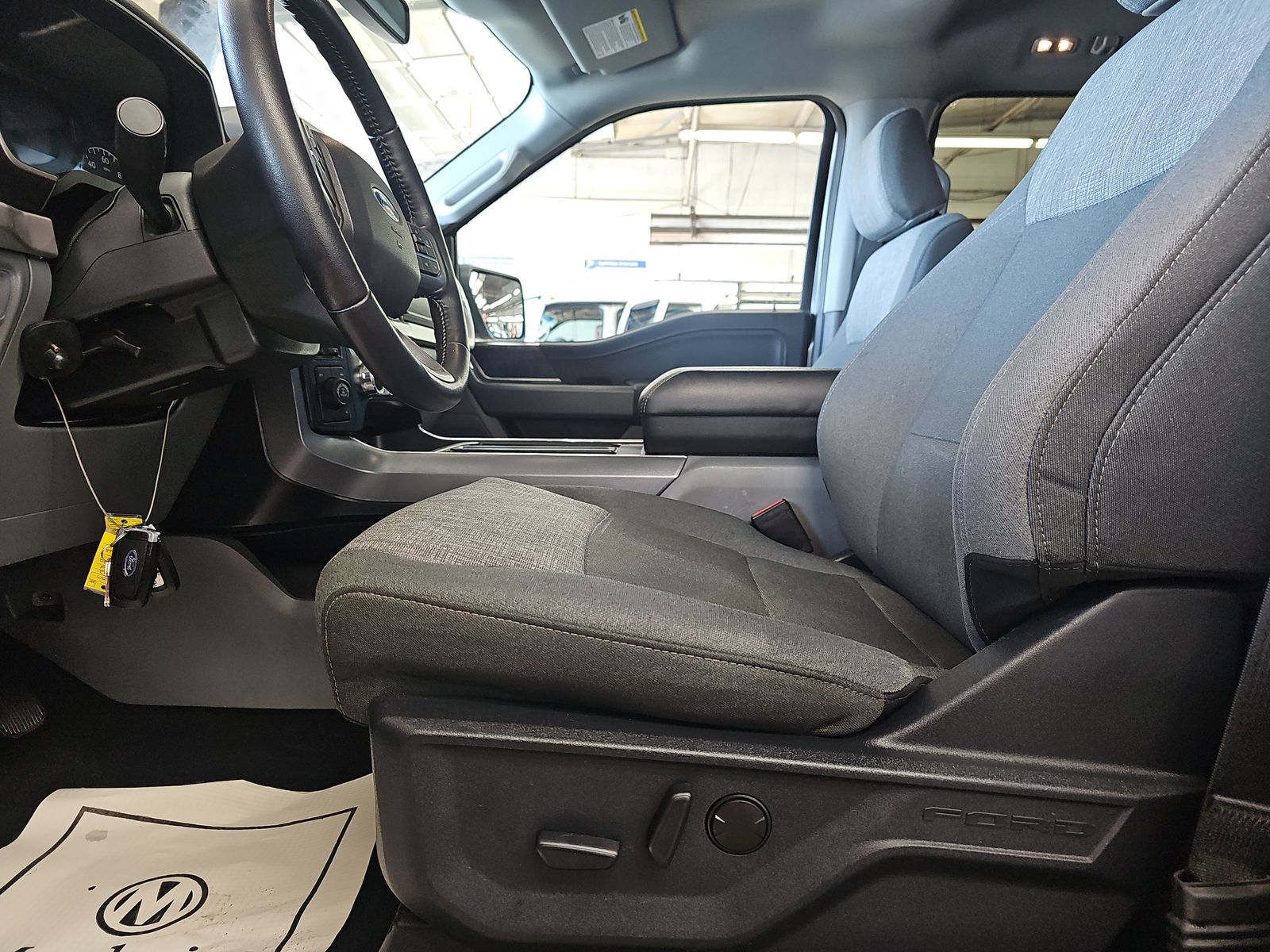 2022 Ford F-150 XLT AWD