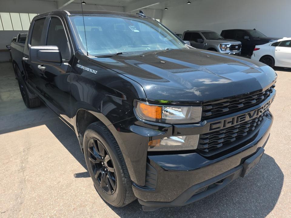 2022 Chevrolet Silverado 1500 Custom RWD