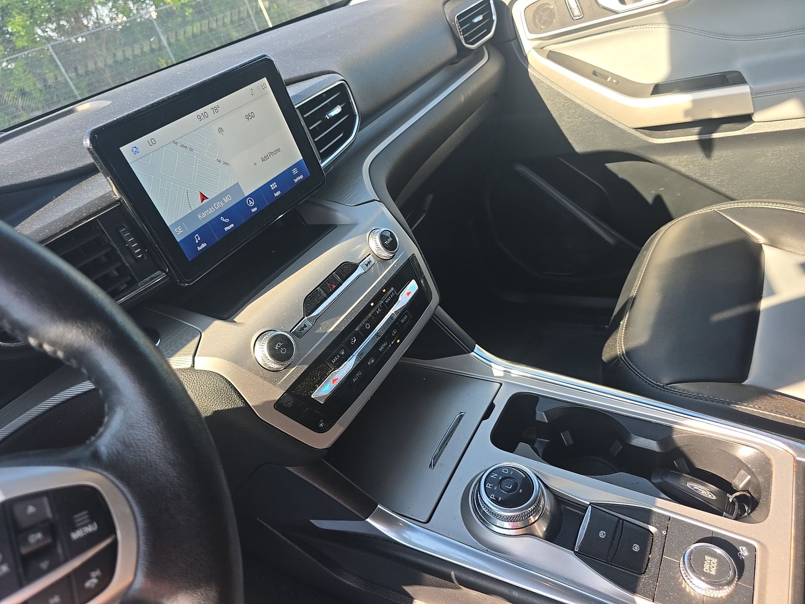 2023 Ford Explorer XLT AWD