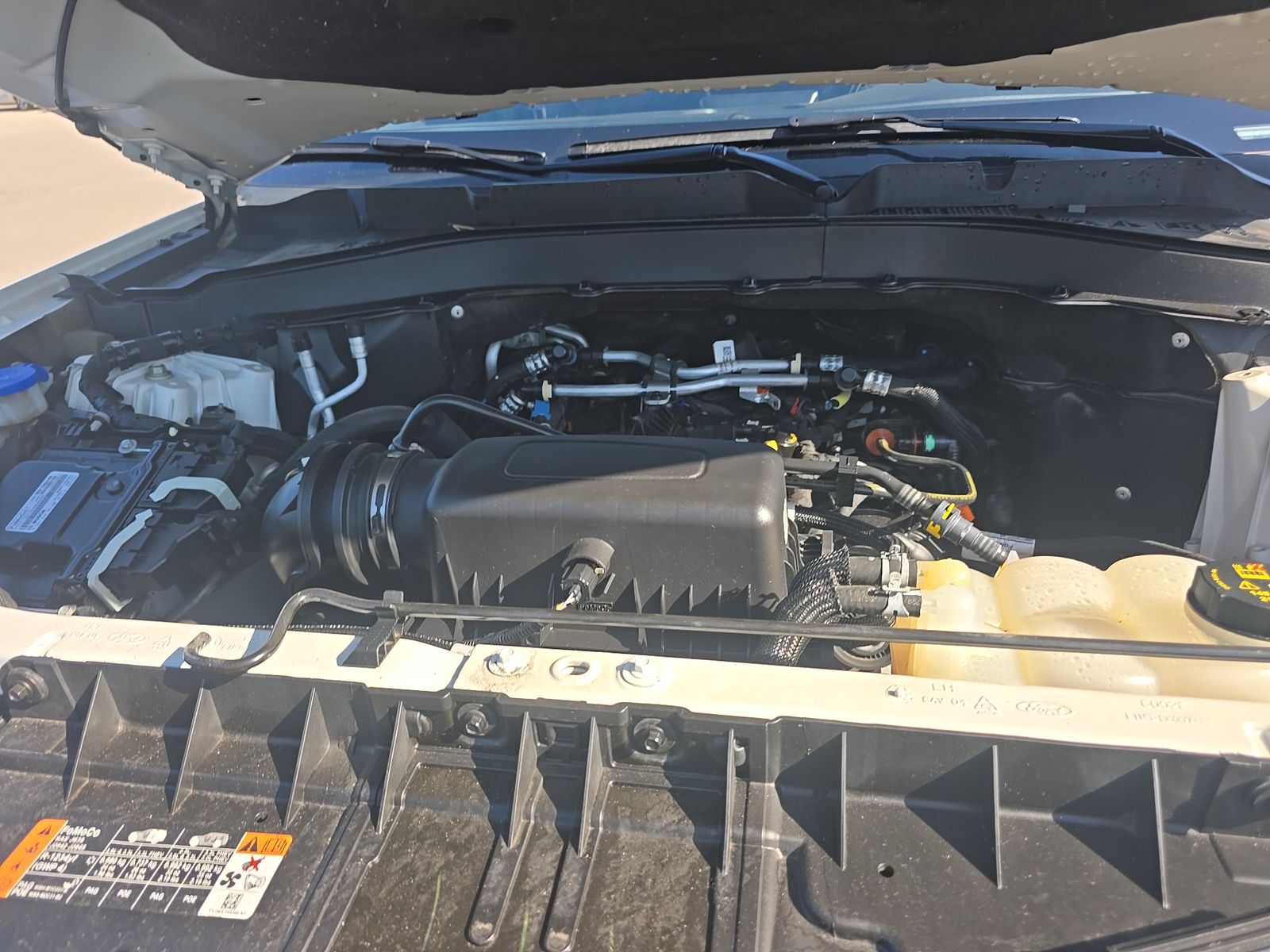 2023 Ford Explorer XLT AWD