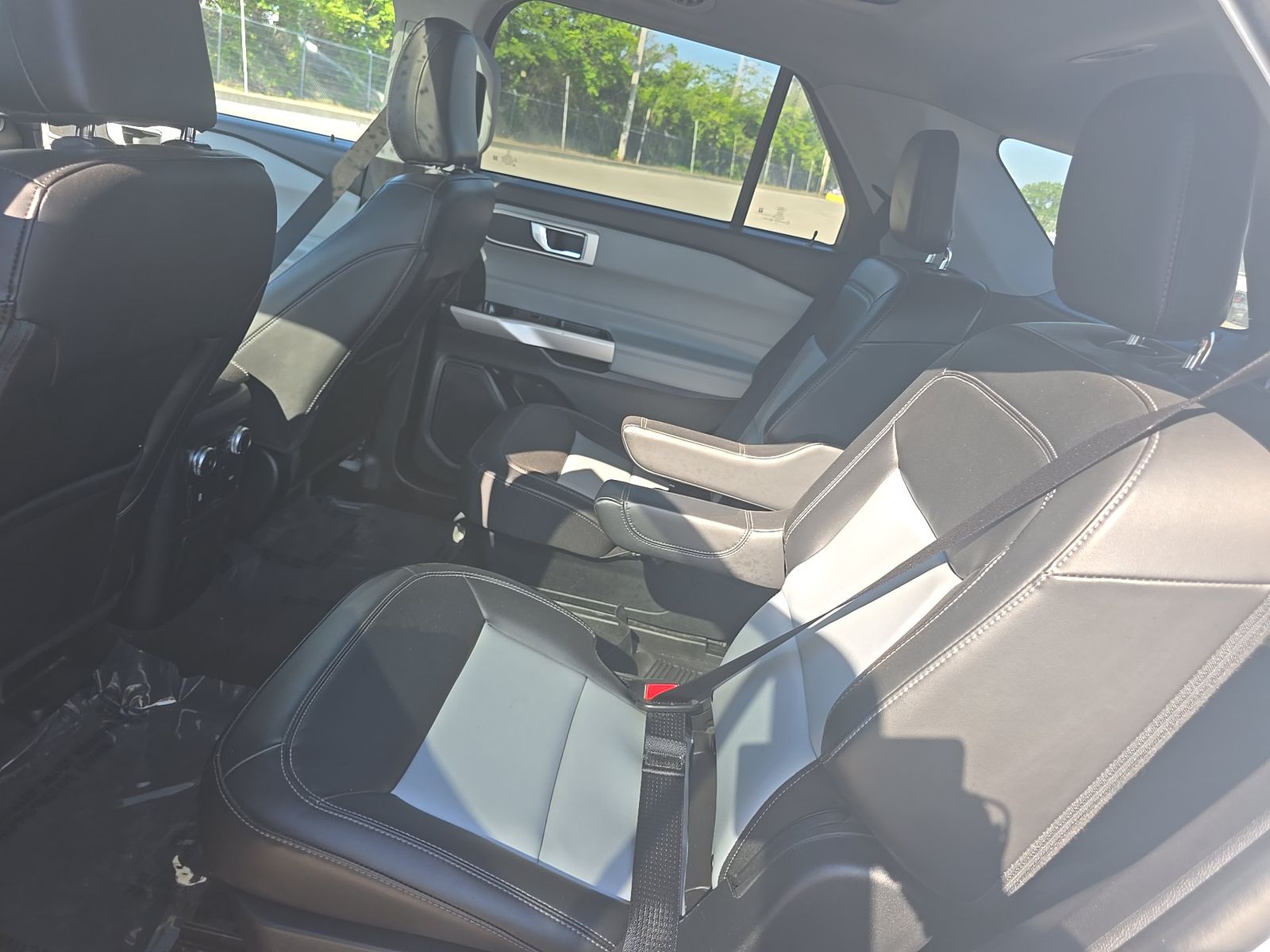 2023 Ford Explorer XLT AWD