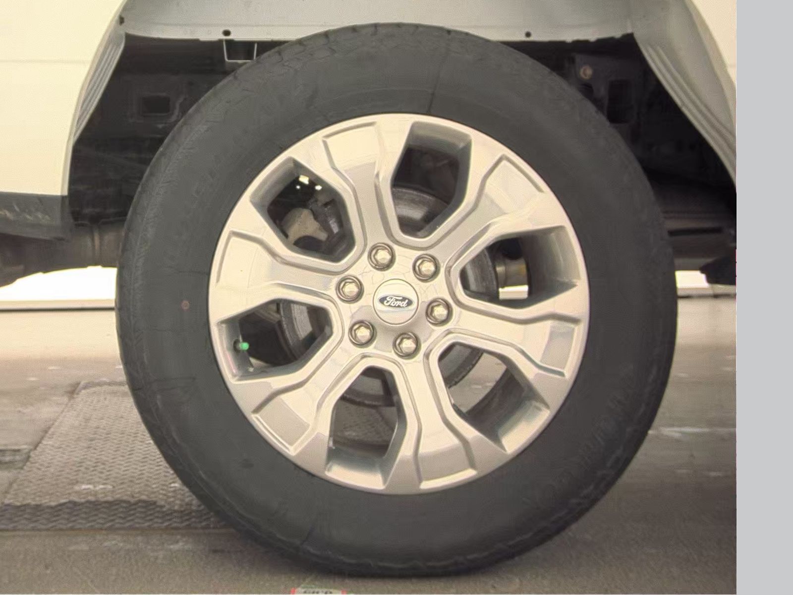 2023 Ford F-150 Platinum AWD
