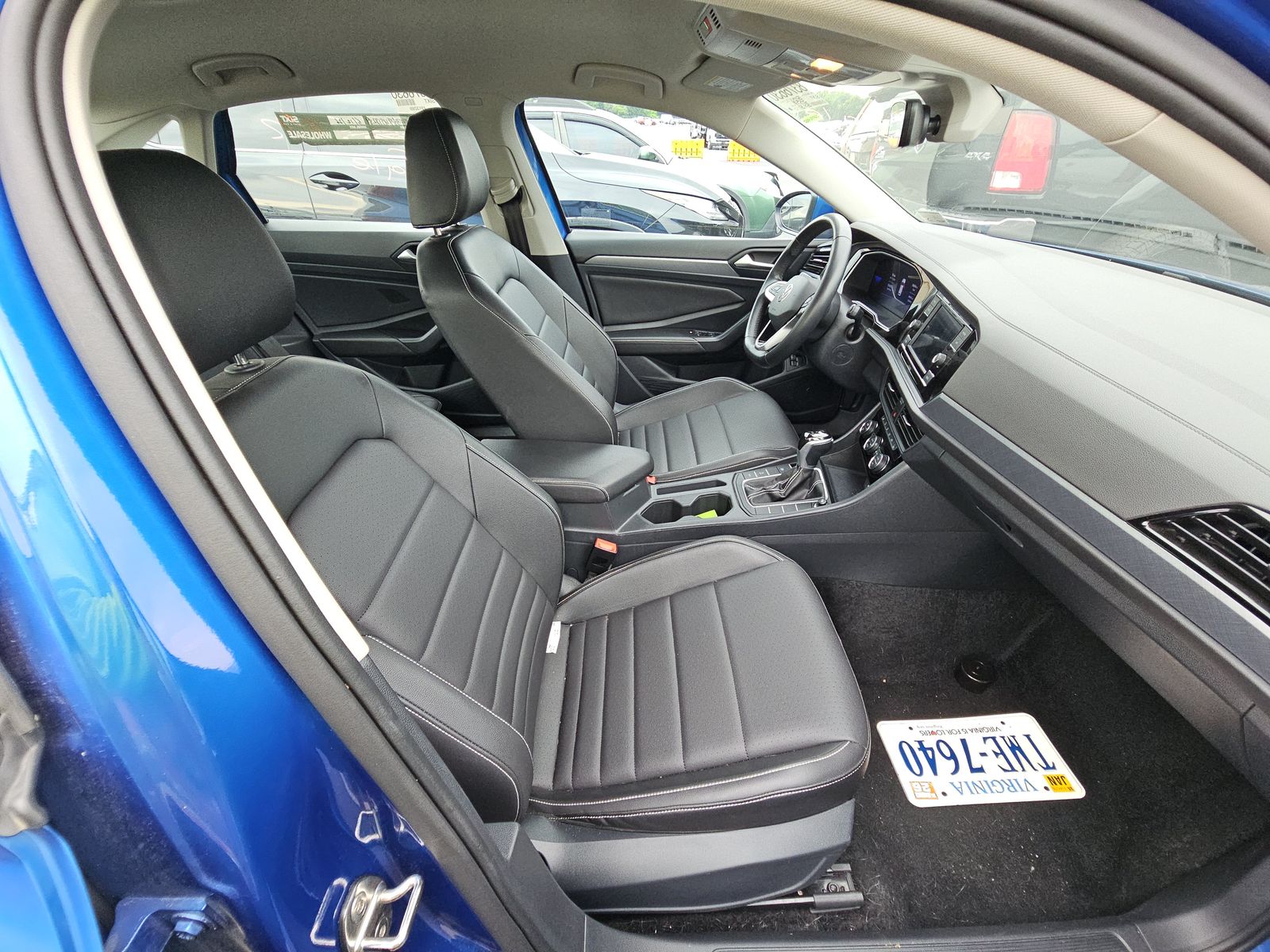 2024 Volkswagen Jetta 1.5T SE FWD