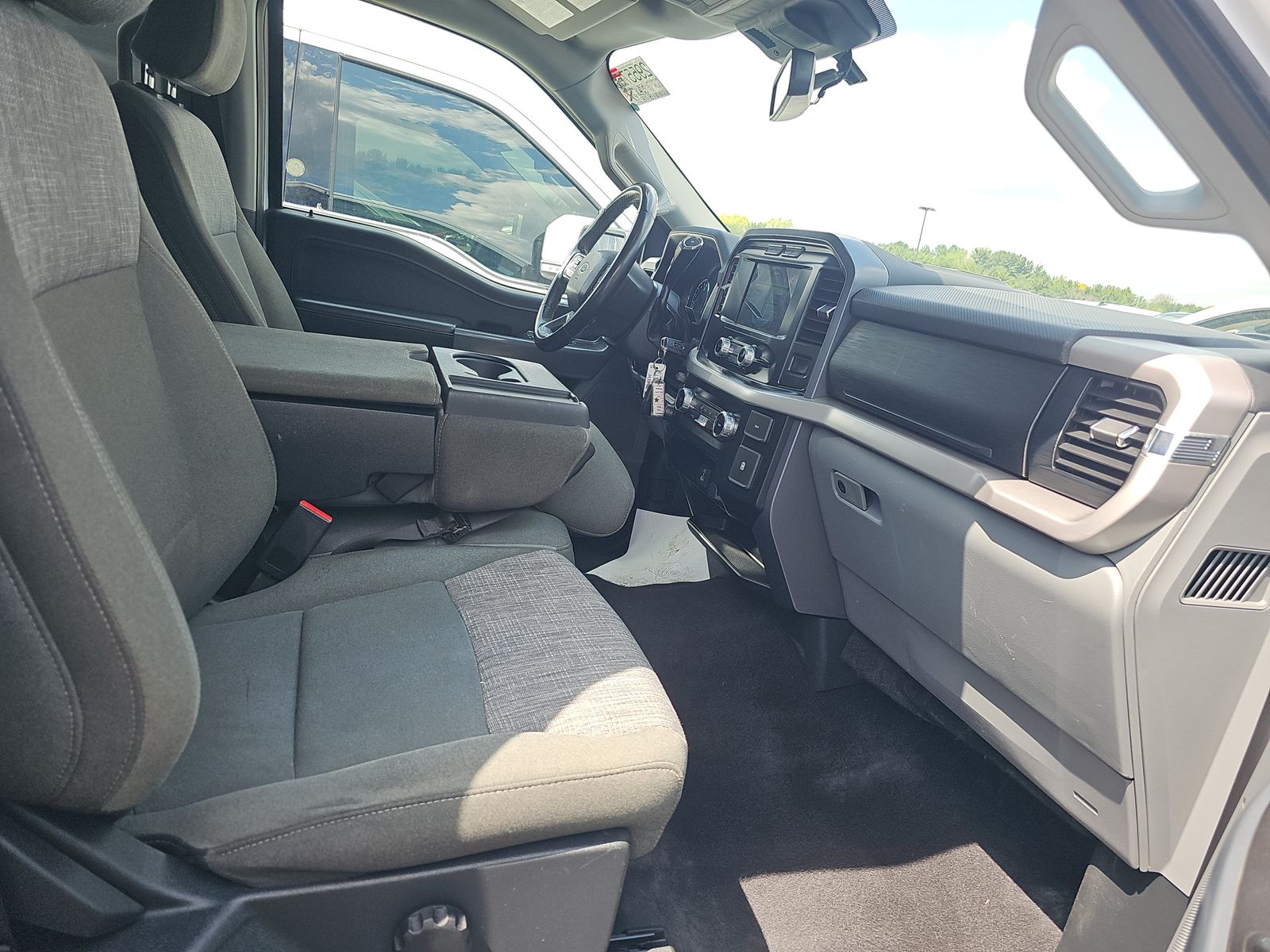 2023 Ford F-150 XLT AWD