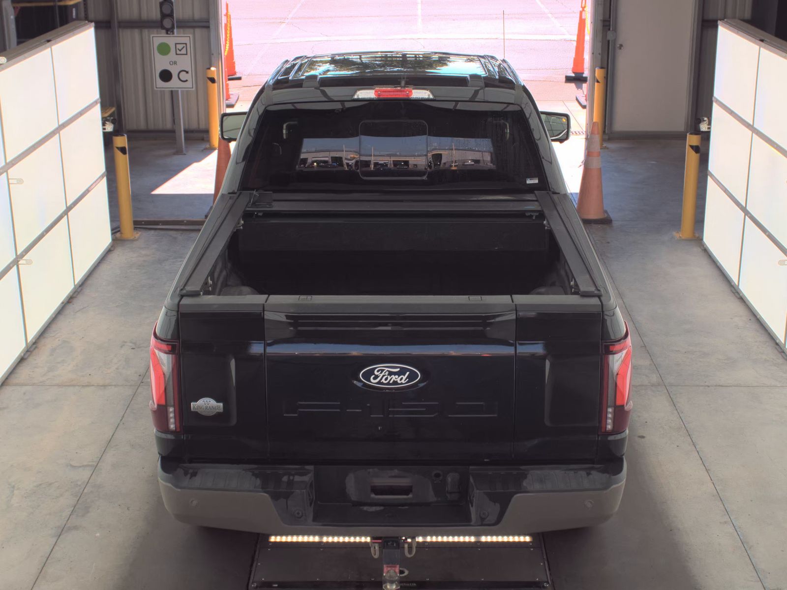 2025 Ford F-150 Hybrid King Ranch AWD