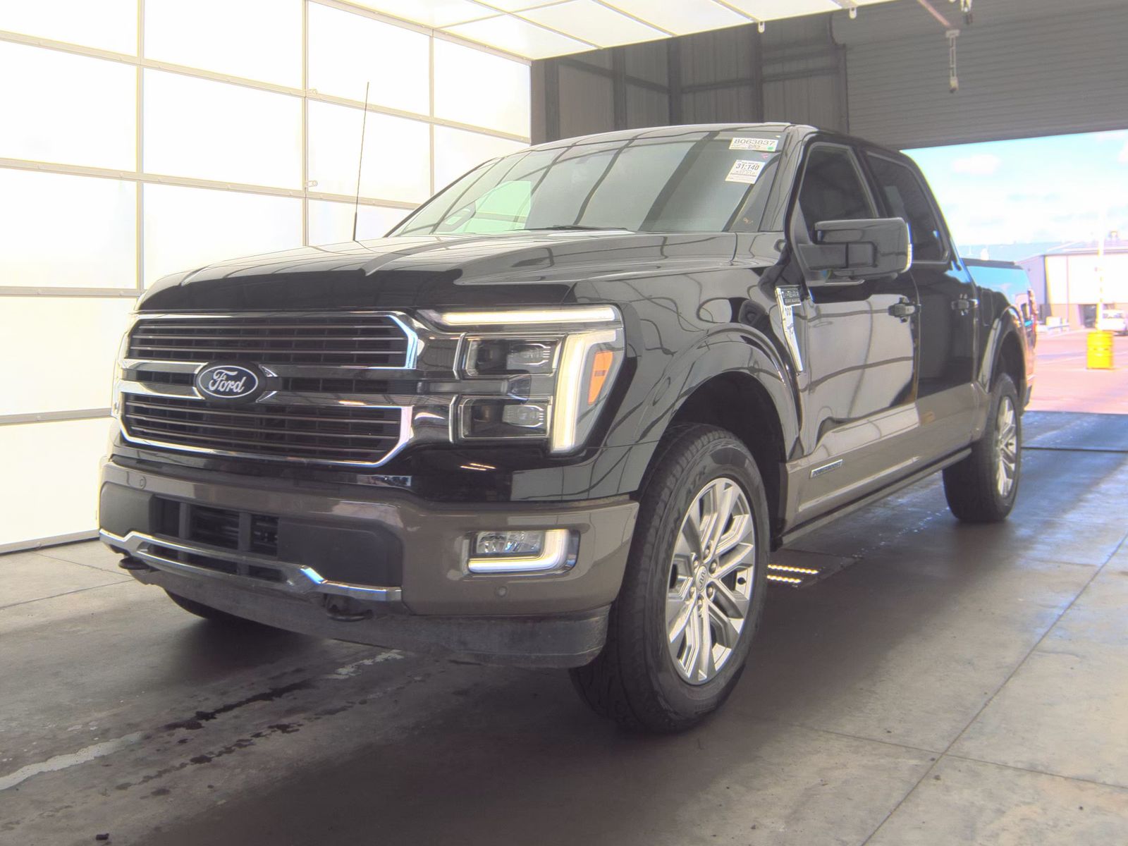 2025 Ford F-150 Hybrid King Ranch AWD