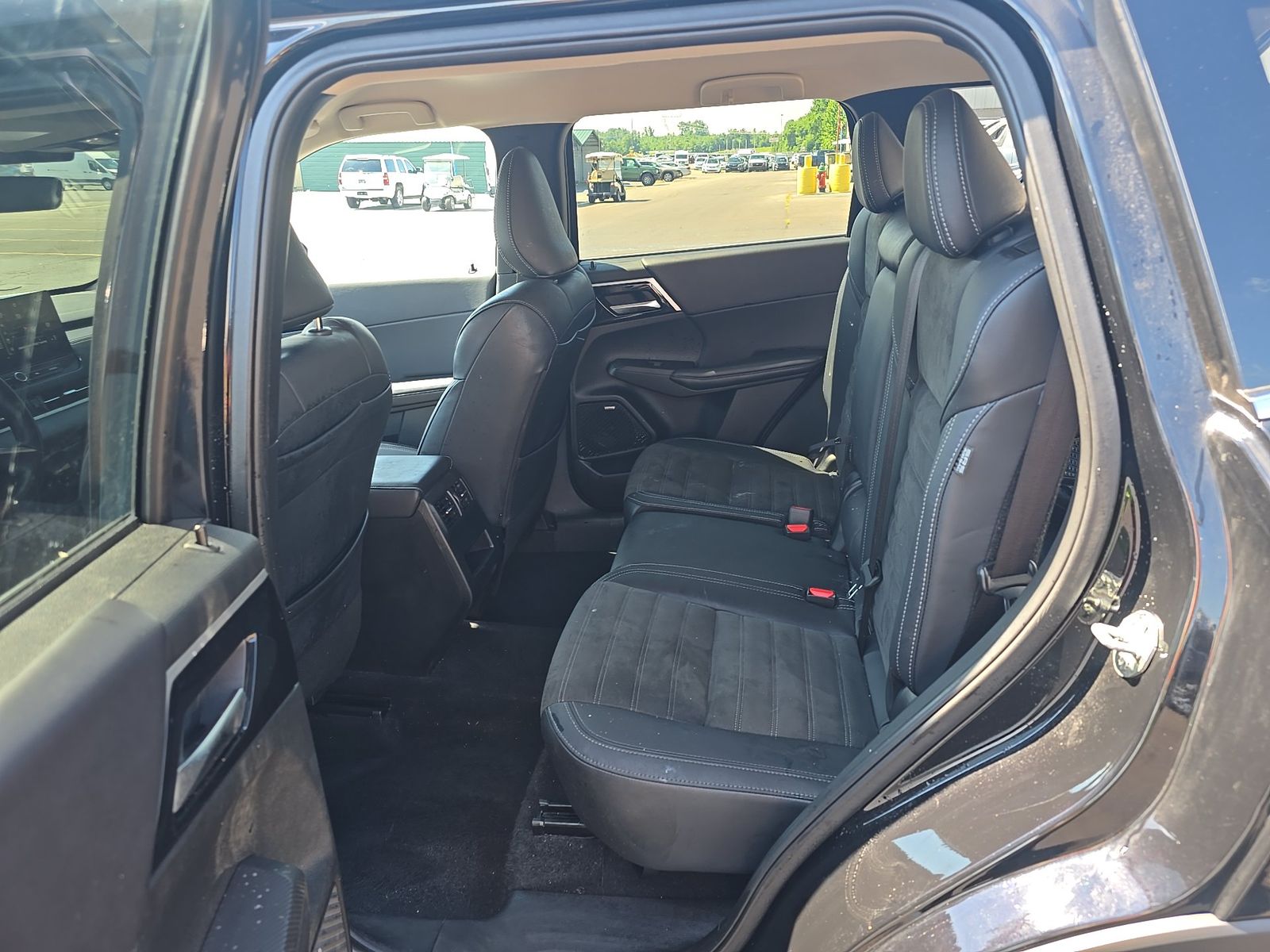 2025 Mitsubishi Outlander SE AWD