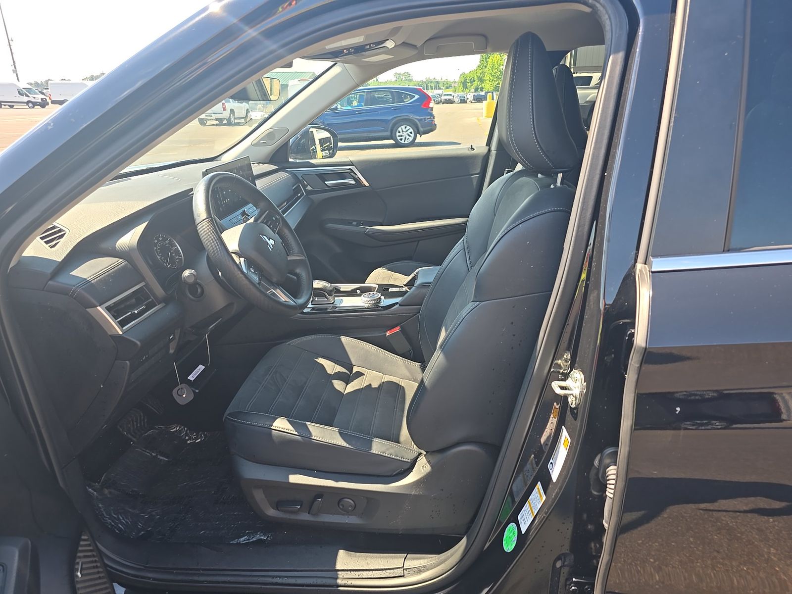 2025 Mitsubishi Outlander SE AWD