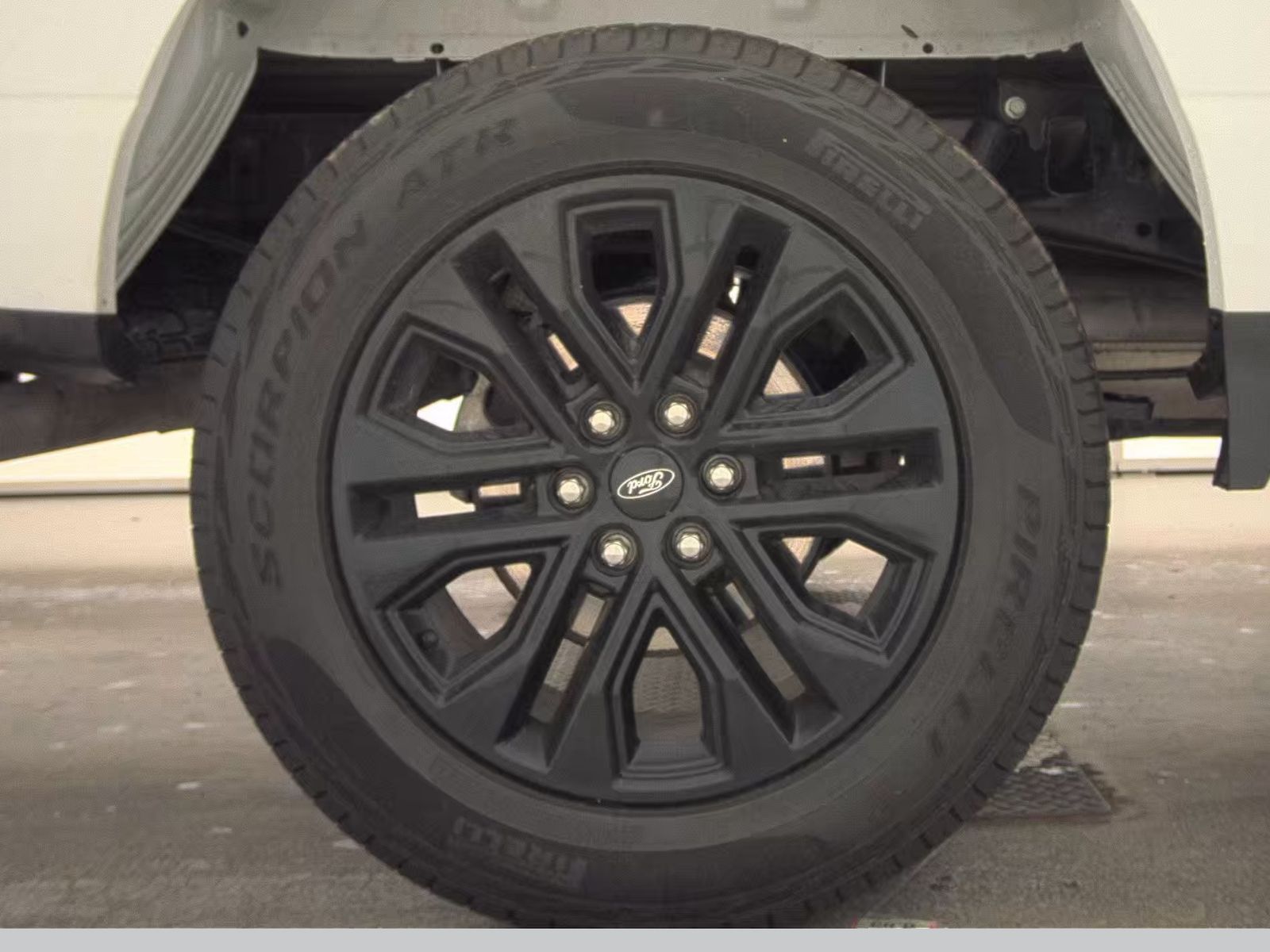 2025 Ford F-150 XLT AWD