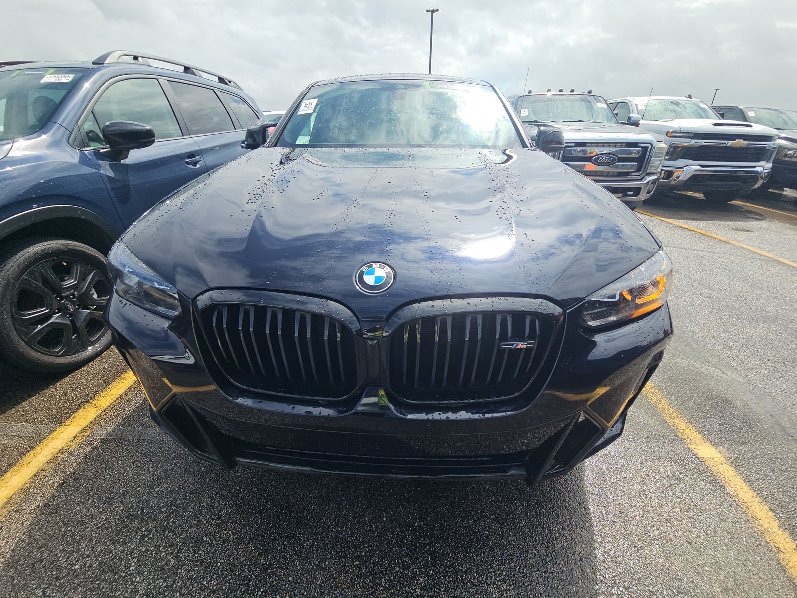 2024 BMW X4 M40i AWD